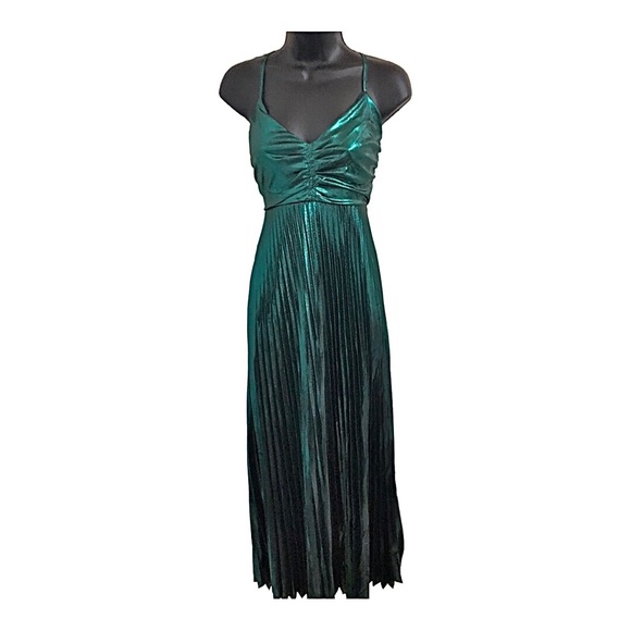 Beautiful emerald green lurex look open lace up back pleated maxi dress size S - Picture 4 of 17